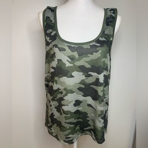 Lucky Brand Camouflage Tank Size XXL